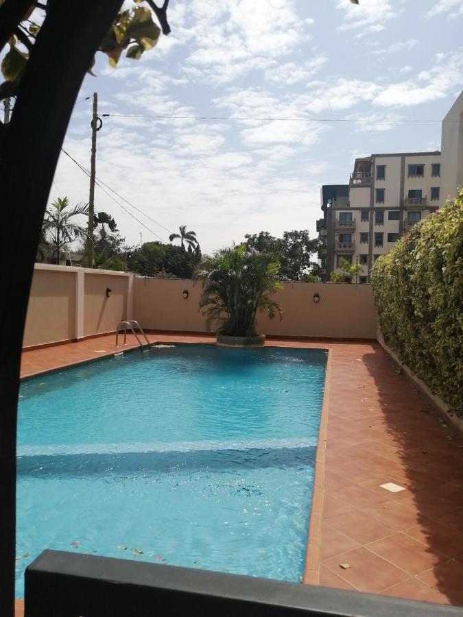 Tricia'S Place - One Family At A Time Apartment Accra Ngoại thất bức ảnh